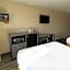 Travelodge by Wyndham Arlington/Dallas Area