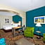 La Quinta Inn & Suites by Wyndham Midland North