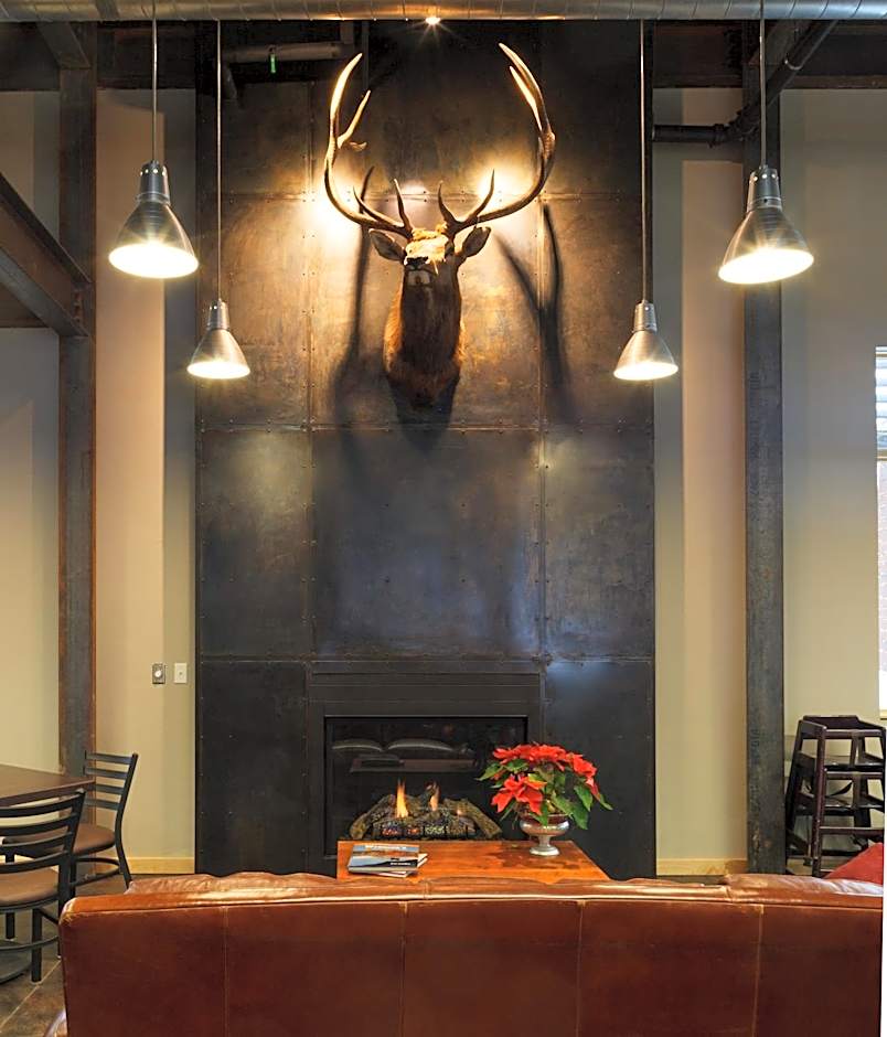 49'er Inn & Suites