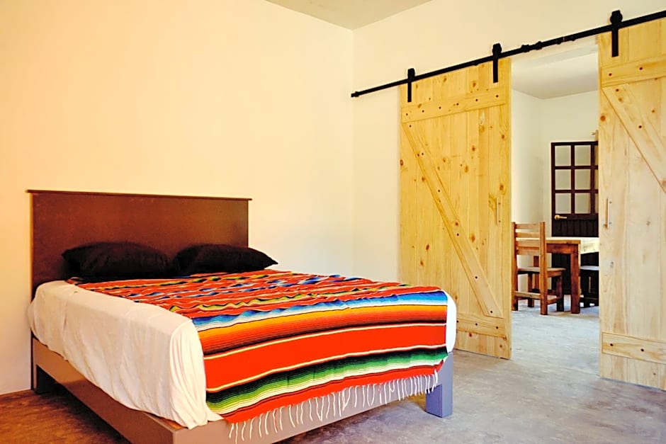 Superbe appartement avec chambre, piscine et parking privé