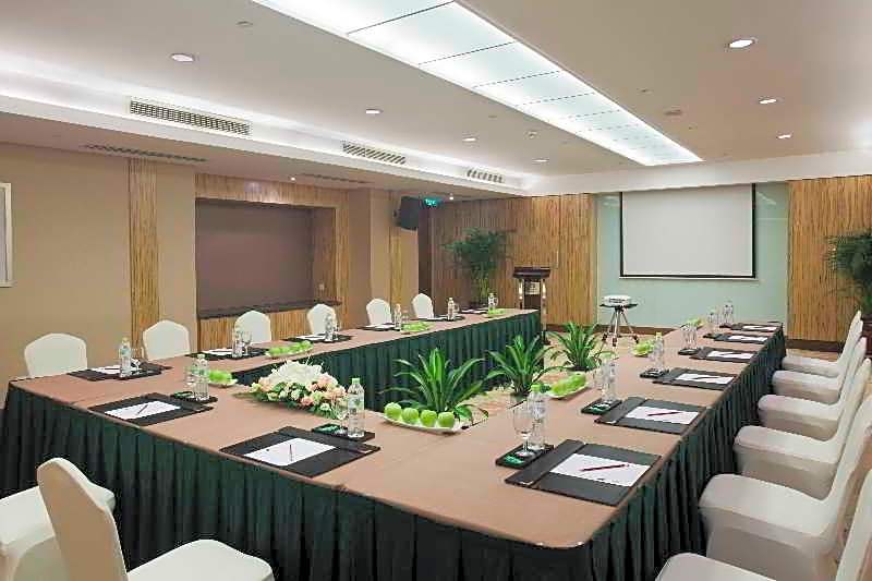 Holiday Inn Hangzhou City Center