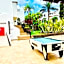 Beautiful 4 bedroom house with phenomenal golf and mountain views