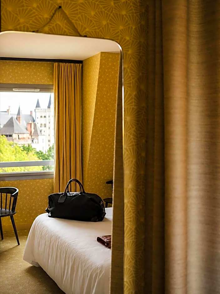LHotel - face au château - boutique hôtel et séminaires