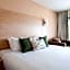 The Terrace Hotel Adelaide