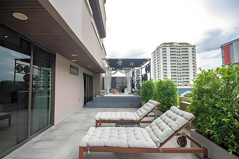 THEA Private Suites by TH District