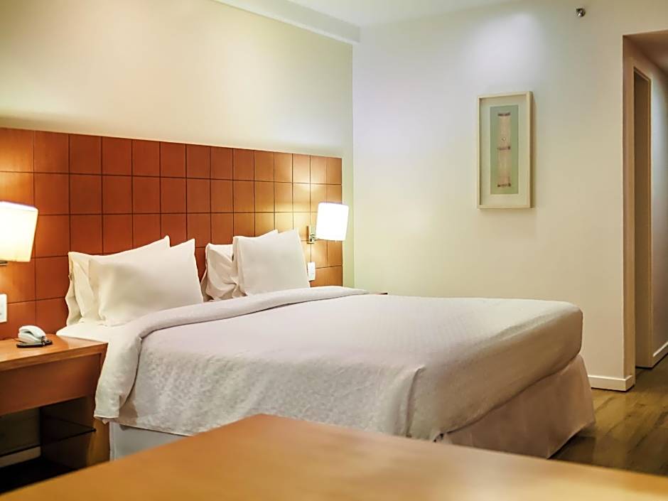 Mercure Macae