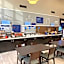 Holiday Inn Express Hotel & Suites Hermosa Beach By IHG
