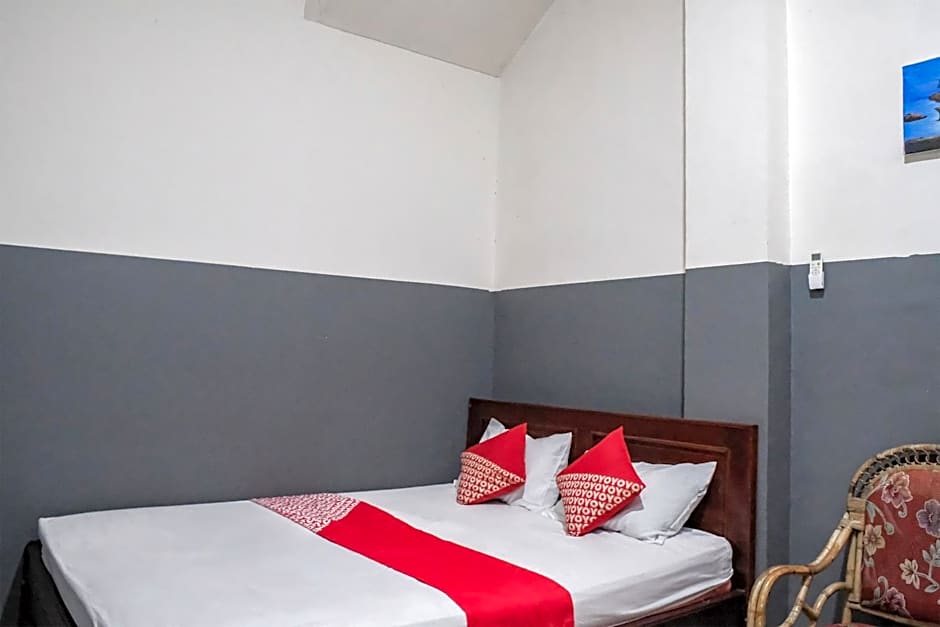 OYO 93117 Penginapan Tiga Dara