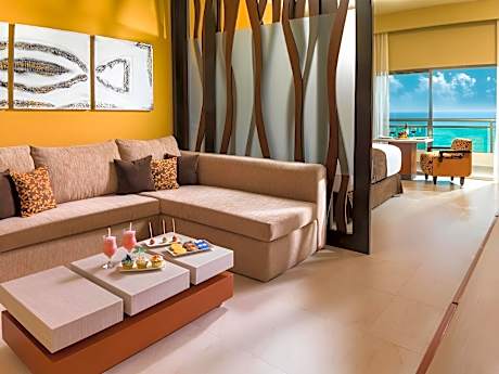 1-Bedroom Ocean View Suite