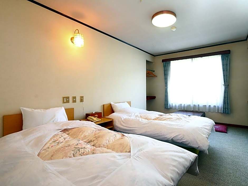 Ikemoto