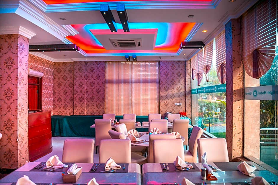 Greenlight Hotel