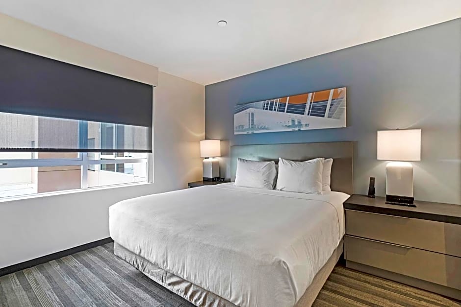 Hyatt House LA - University Medical Center