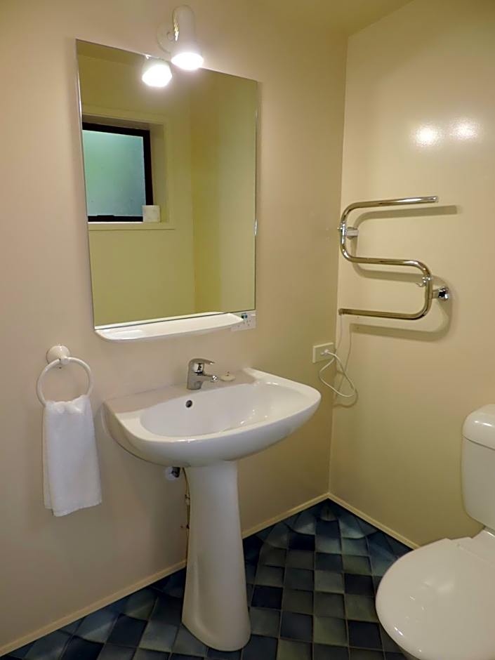 Waiheke Island Punga Lodge