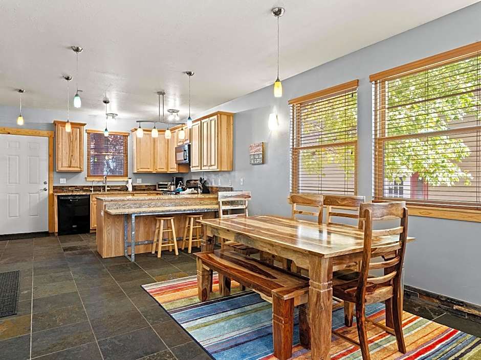 PROSPECTOR ACCOMMODATIONS PARK CITY