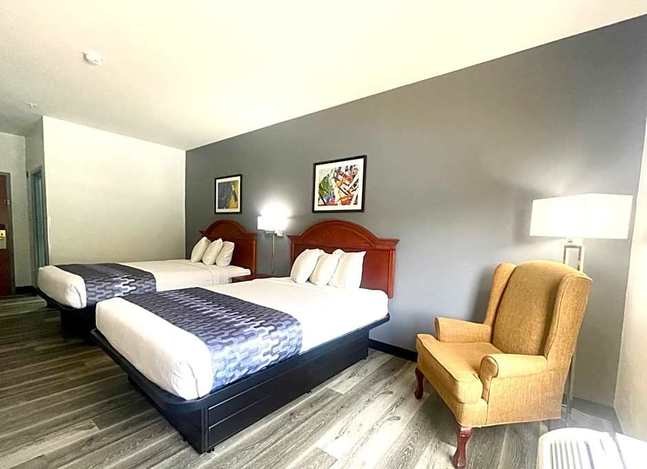 Grand Vista Hotel & Suites