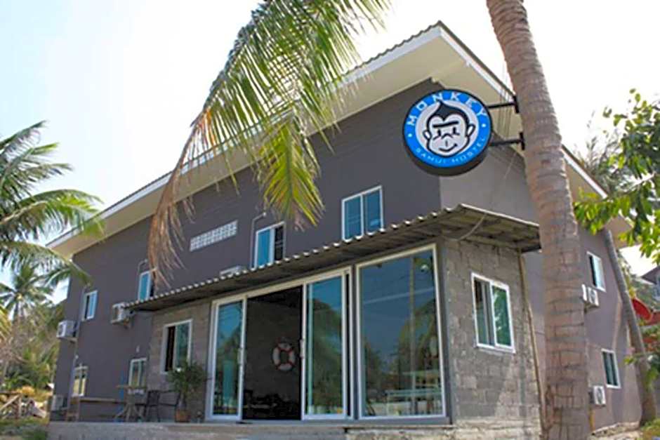 Monkey Samui Hostel