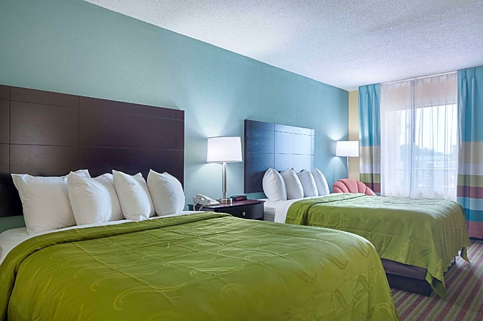 Photo 1 of 9 of 2 Double Beds, Nonsmoking