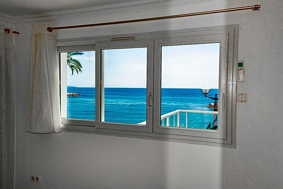 Hotel et Appartements Reine D'Azur