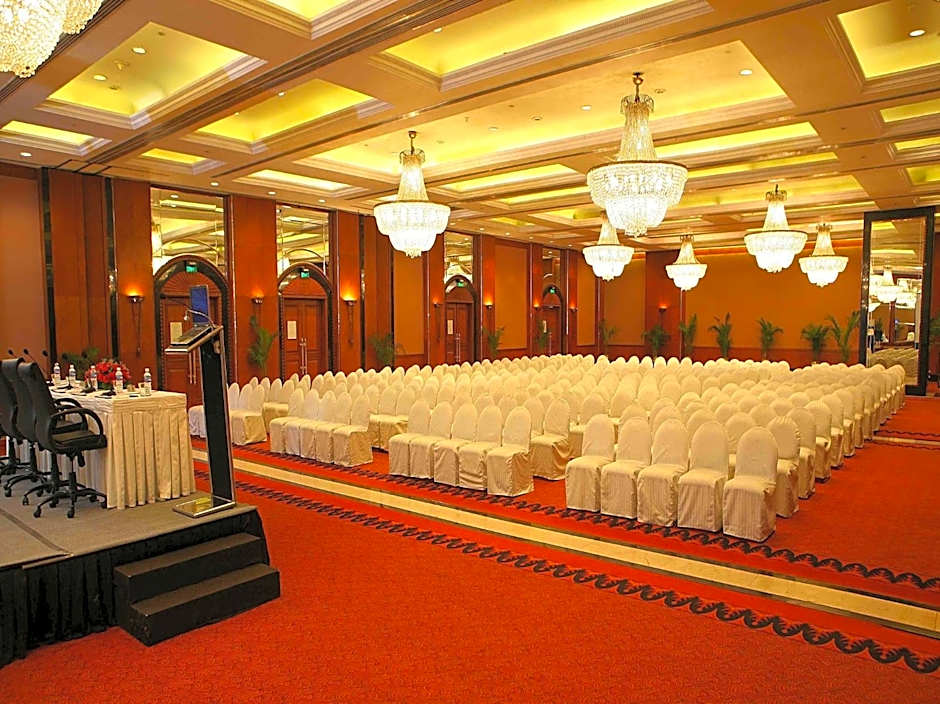 Eros Hotel - New Delhi Nehru Place