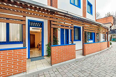 Economy Double Room - Ground Floor