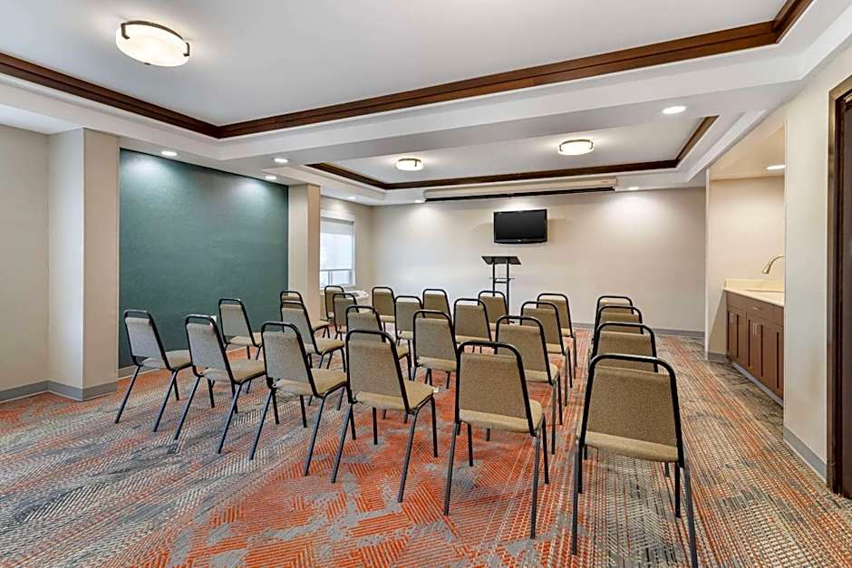 Comfort Inn Airport