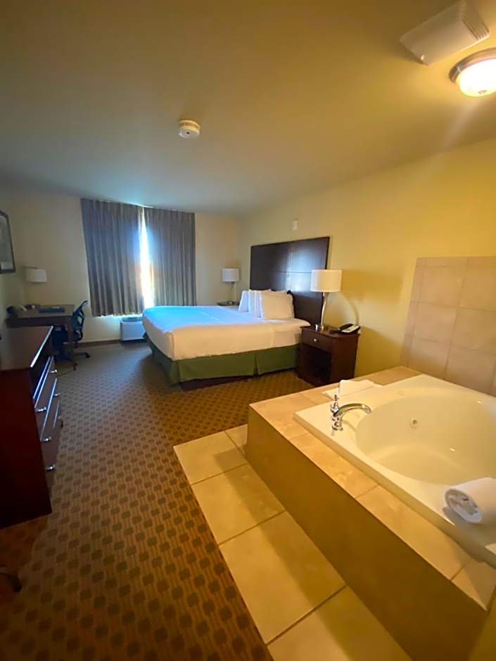 Cobblestone Hotel & Suites - Broken Bow