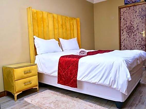Lauren Palace Guest House