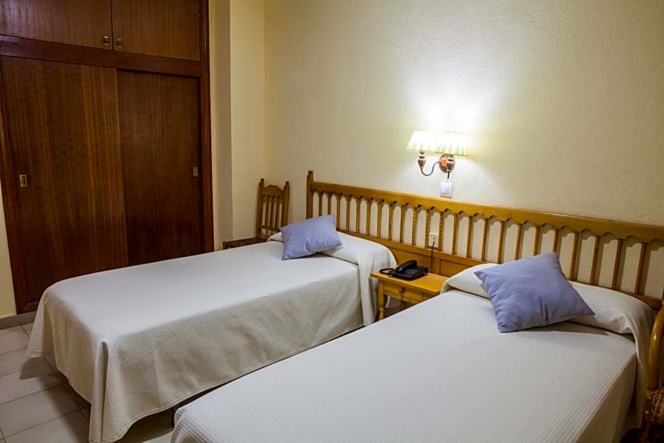 Hotel Tres Jotas Conil