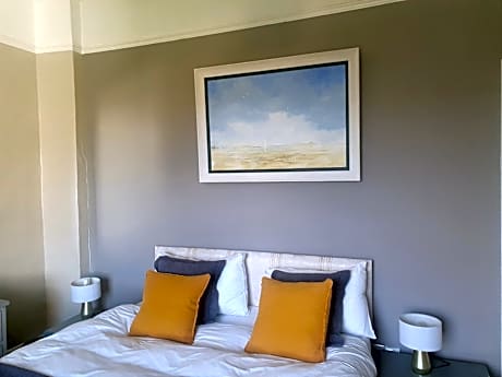 Studio with Garden View