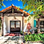 Old Ranch Inn - Adults Only 21 & Up
