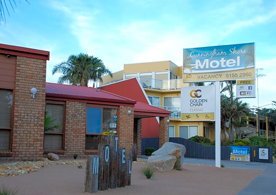 Cunningham Shore Motel
