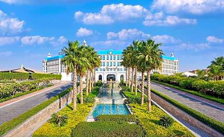 Royal Maxim Palace Kempinski Cairo