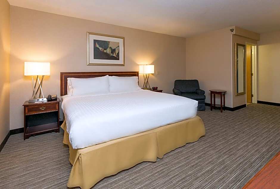 Holiday Inn Express Des Moines - At Drake University – Des Moines, IA