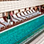 The House Hotel Al Khiran