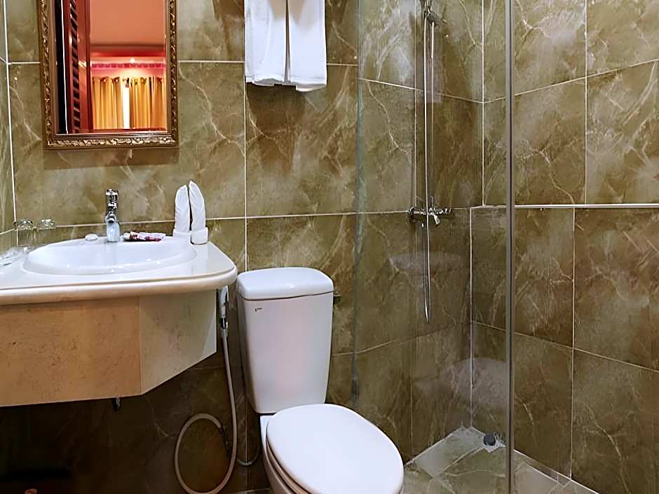 Linh Dan Hotel Saigon