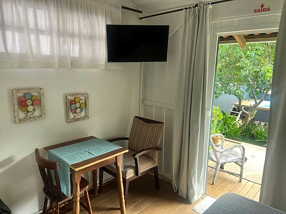 Aruã Suítes & Café