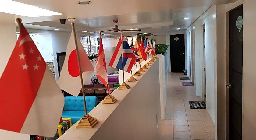 CROSSROADS HOSTEL MANILA