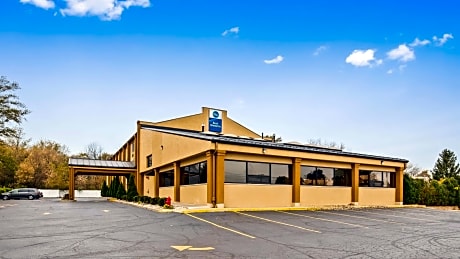 Best Western Woodstock Inn
