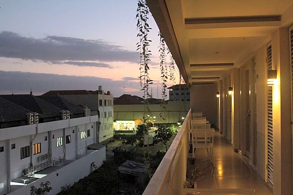 Losari Sunset Hotel