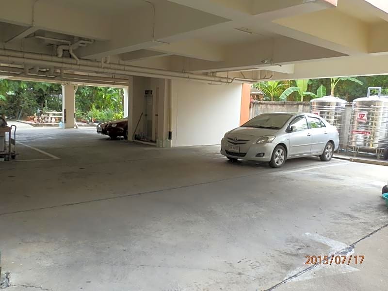 Sandy Serviced Apartment