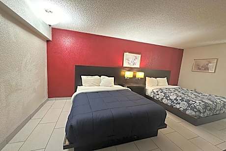 2 Queen Beds Non-Smoking