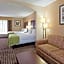 Holiday Inn Express Hotel & Suites Charleston-Southridge By IHG