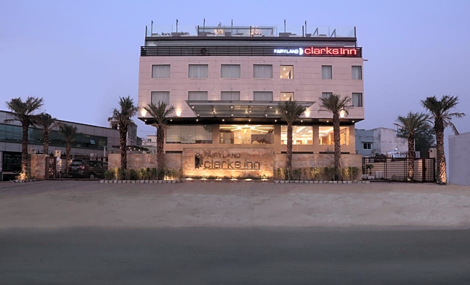 Fairyland Clarks Inn Bhopal