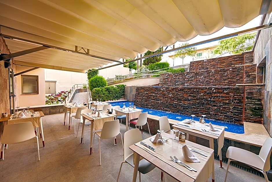 MLL Mediterranean Bay - Adults Only