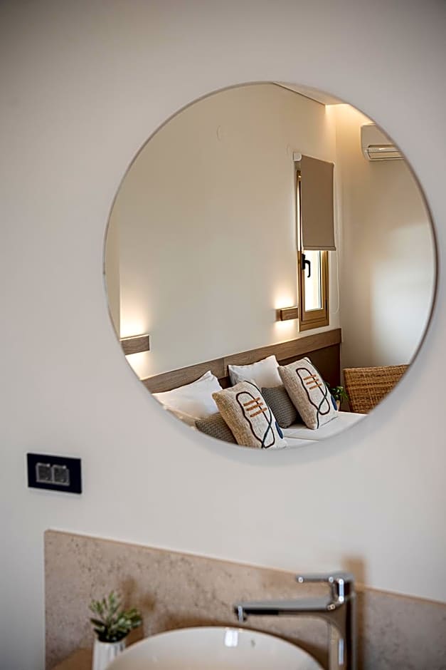 Esperides Beach Hotel Apartments