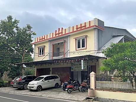 OYO 93412 Kost Irma Syariah  Near UPTD SMP Negeri 8 Parepare