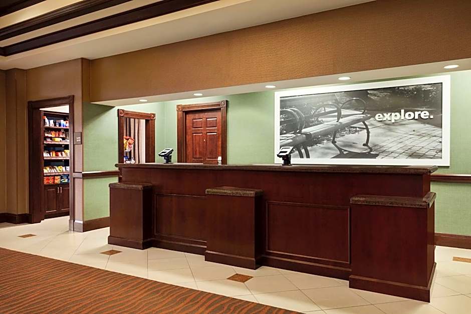 Hampton Inn By Hilton And Suites Washington-Dulles Intl Airport