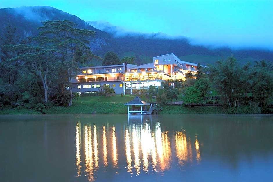 Hunasfalls Hotel
