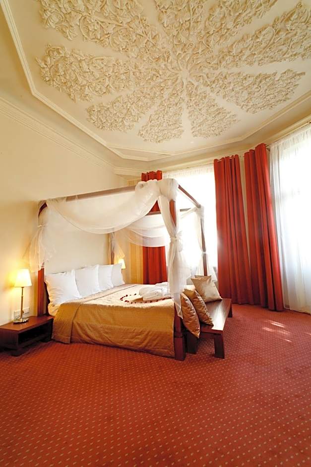 Monika Centrum Hotels