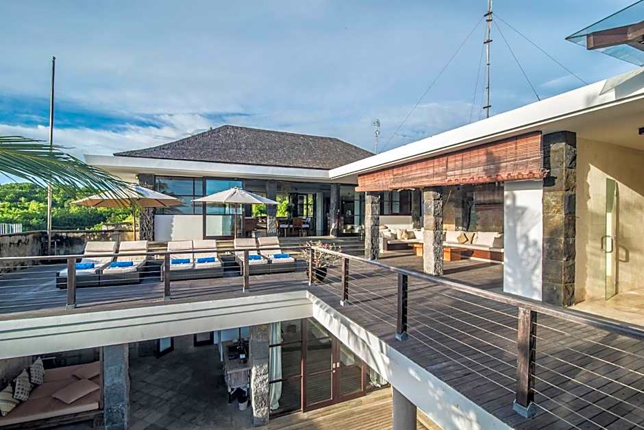 PANDAWA CLIFF OCEAN FRONT PRIVATE LUXURY VILLA 3BR